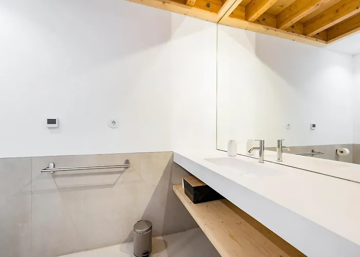 Guestready - Cedofeita Collection *